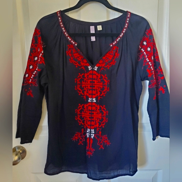 Alya Red Embroidered Black Cotton Long Sleeve Loose Fit Top Women's Size Large - Picture 1 of 9